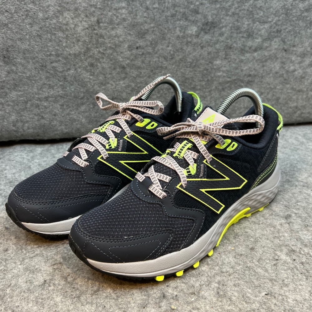 New Balance Arishi V Trail Running Shoes Navy Neon Green Comfort Women's‎ 8.5